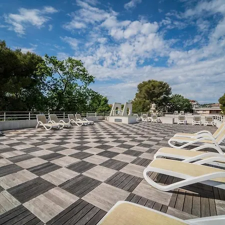 Casa Hermes, Pleasant & Convenient أنتيب